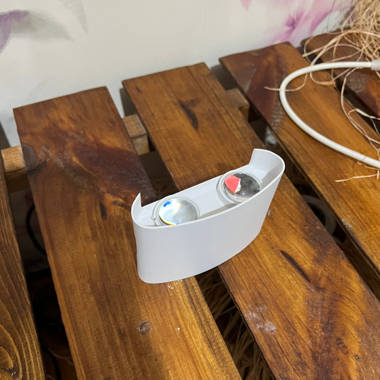 دیوارکوب مدرن